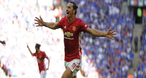 إبراموفيتش: أرغب في حصد المزيد من الألقاب مع مانشستر يونايتد